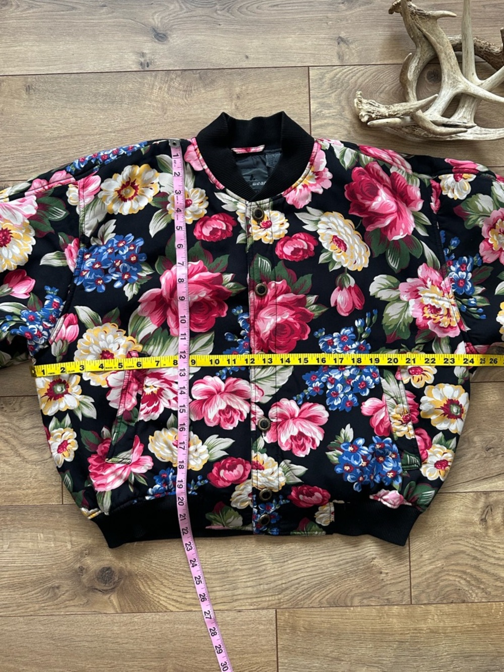 Vintage Lizwear Floral Bomber Jacket Black Pink Statement | Medium - Picture 3 of 5